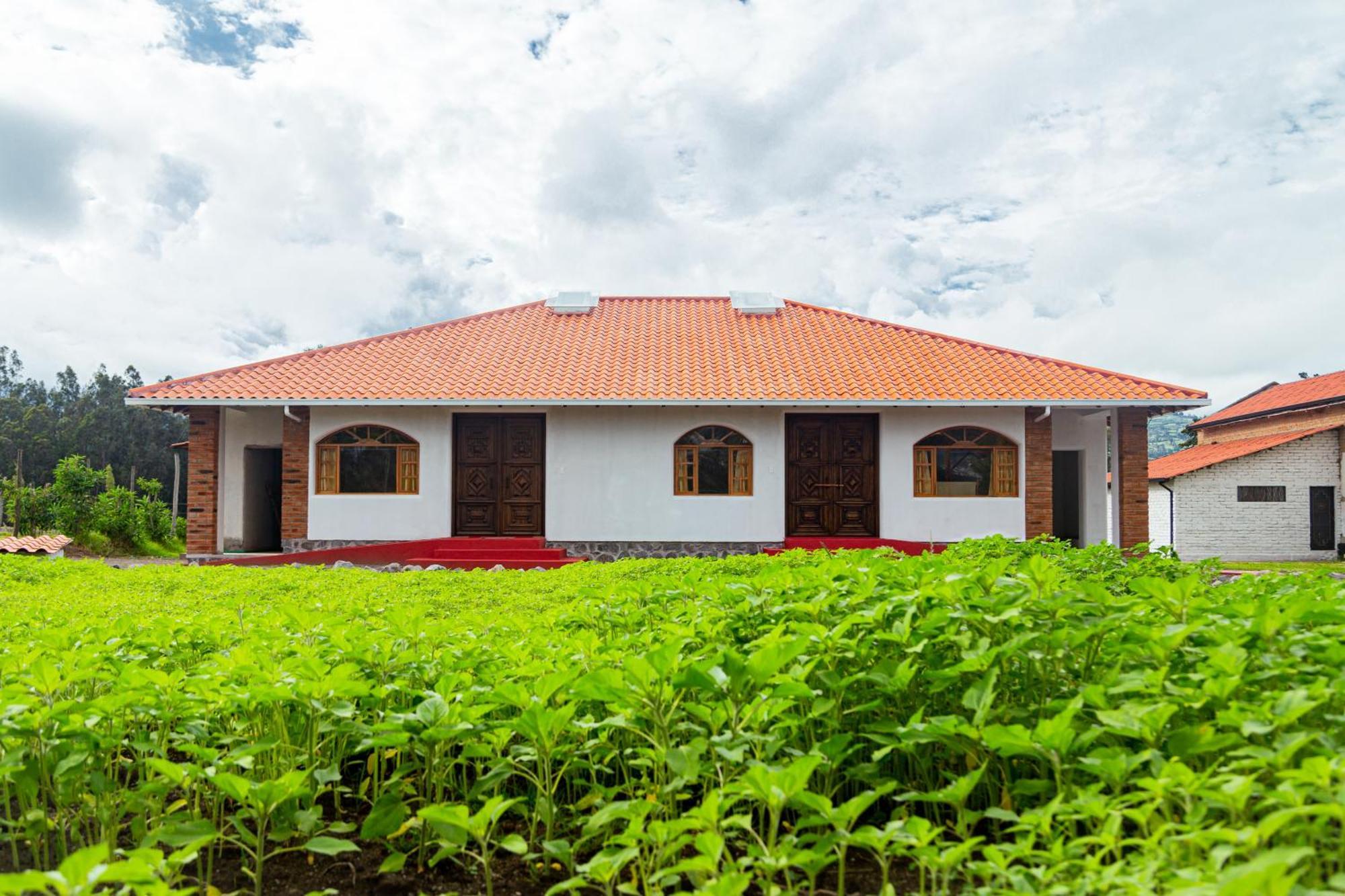 Hosteria Oro Azul Cotacachi Buitenkant foto